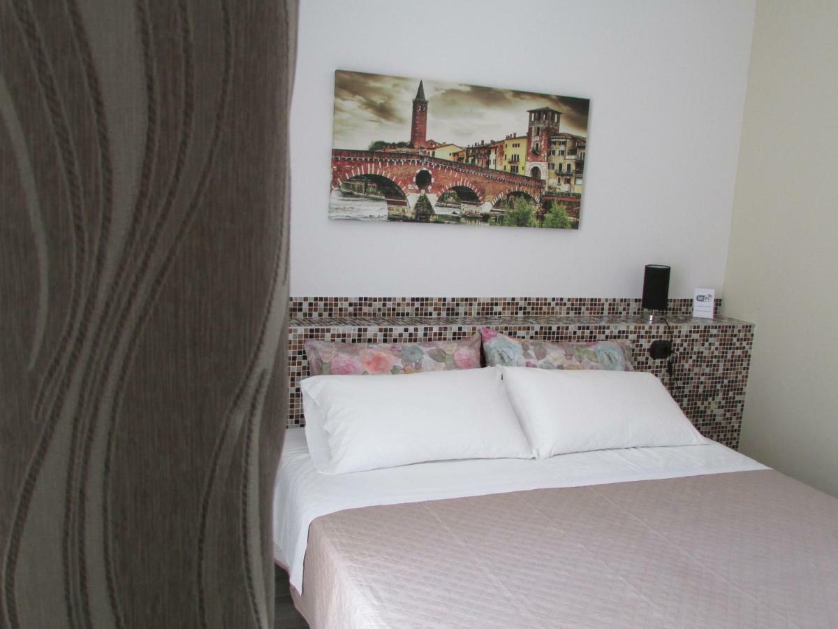 Affittacamere Verona In Bagian luar foto